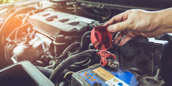 Miglior batteria 100 ah: guida all'acquisto